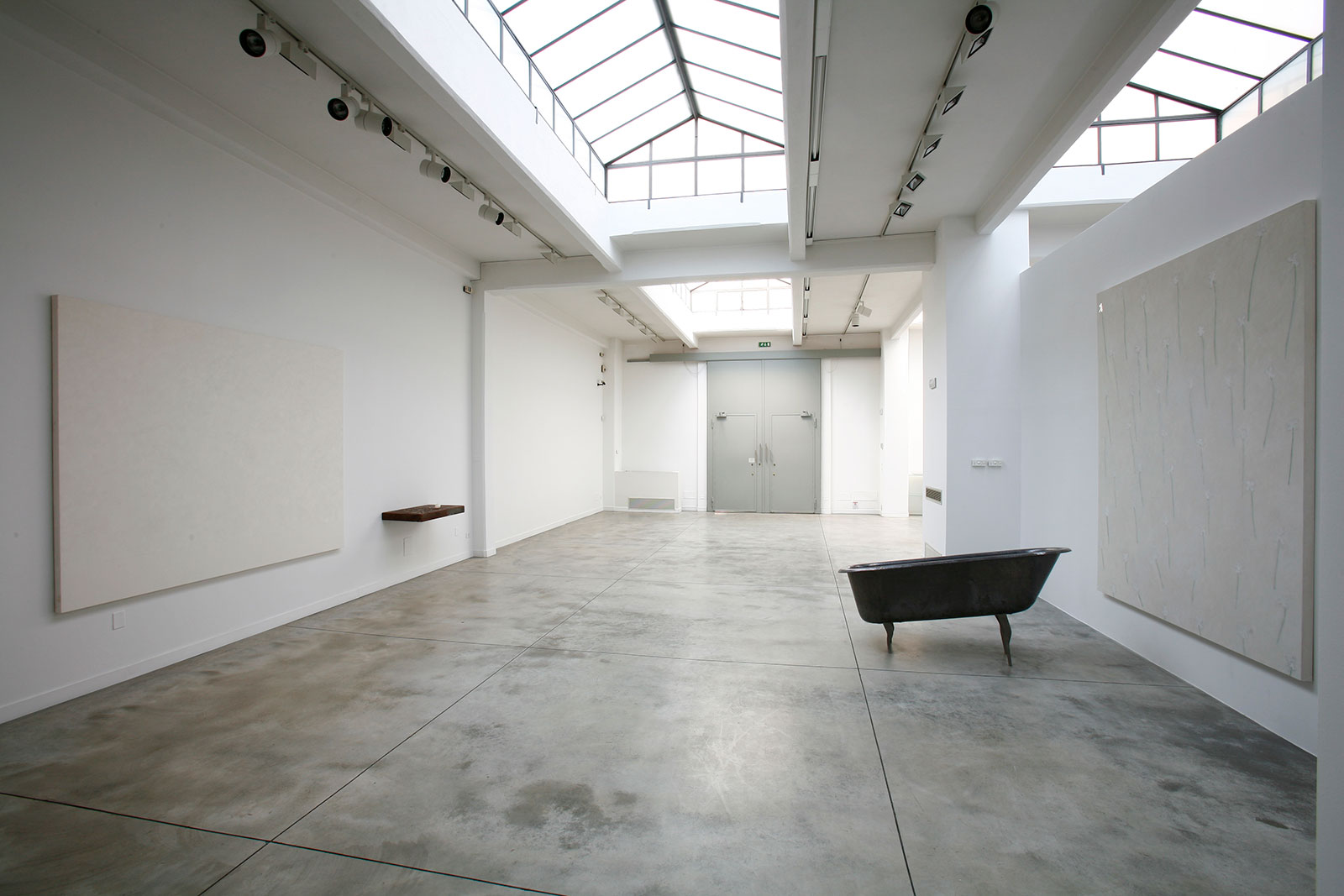 Pier Paolo Calzolari - Cardi Gallery Milan 2006 - Installation views