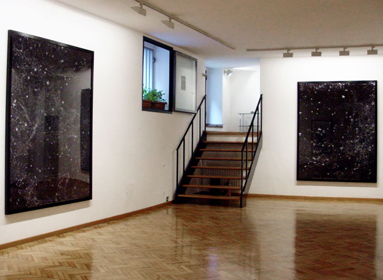 Vik Muniz - Cardi Gallery Milan 2002 - Installation views