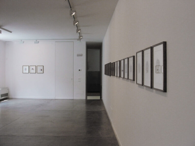 Guillermo Kuitca - Cardi Gallery Milan