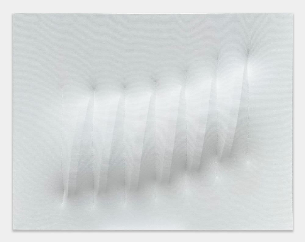 Agostino Bonalumi - Bianco, 1975