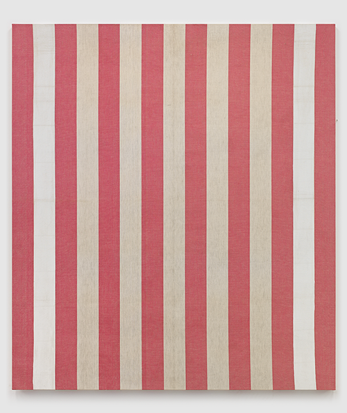Daniel Buren - Peinture acrylique blanche sur tissu rayé blanc et rouge