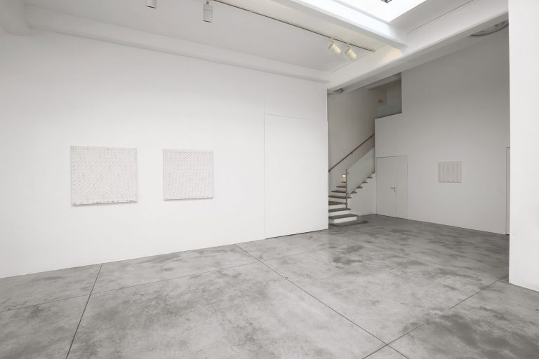 Enrico Castellani - Cardi Gallery Milan