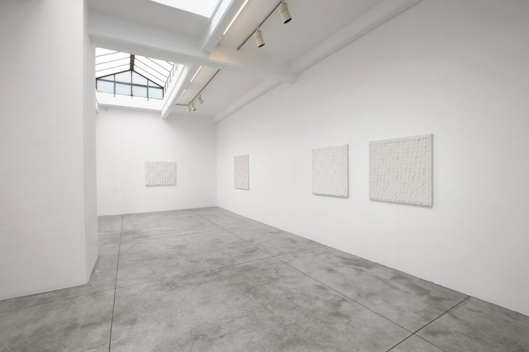 Enrico Castellani - Cardi Gallery Milan