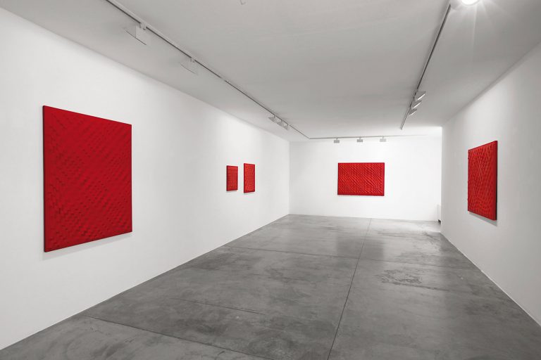 Enrico Castellani - Cardi Gallery Milan