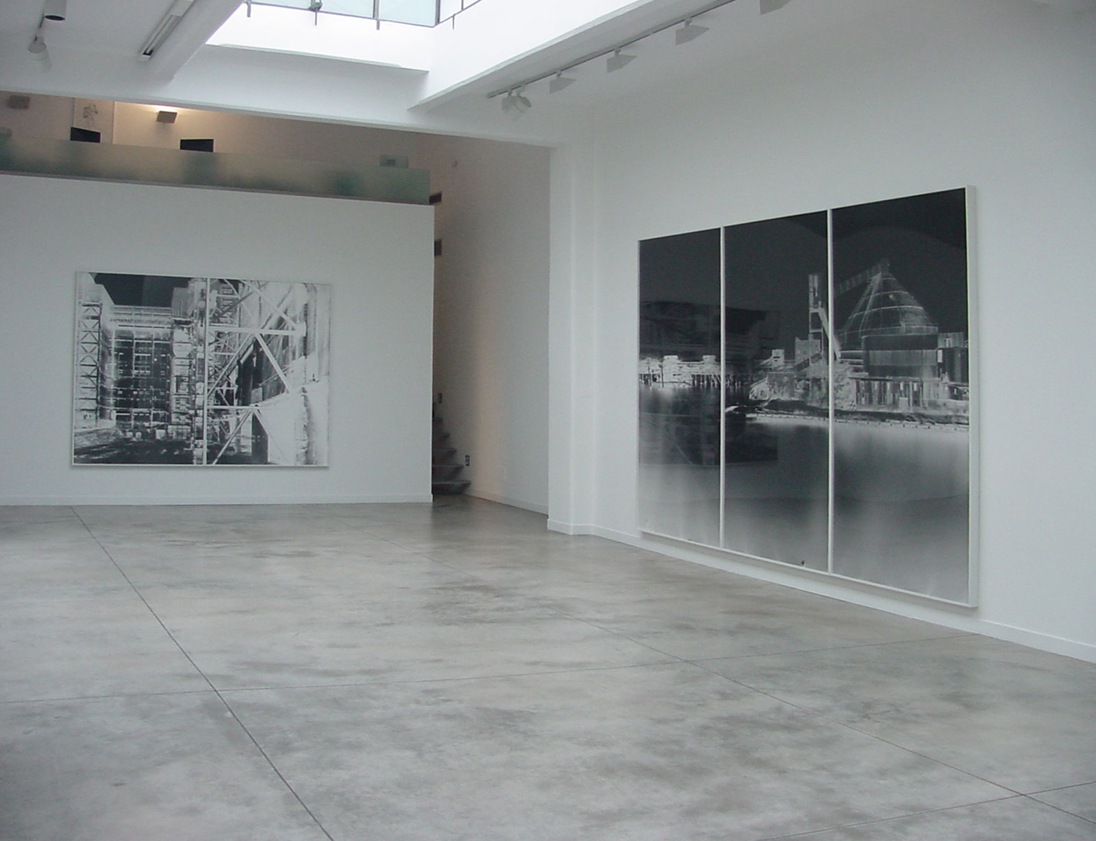Vera Lutter - Cardi Gallery Milan 2007 - Installation views