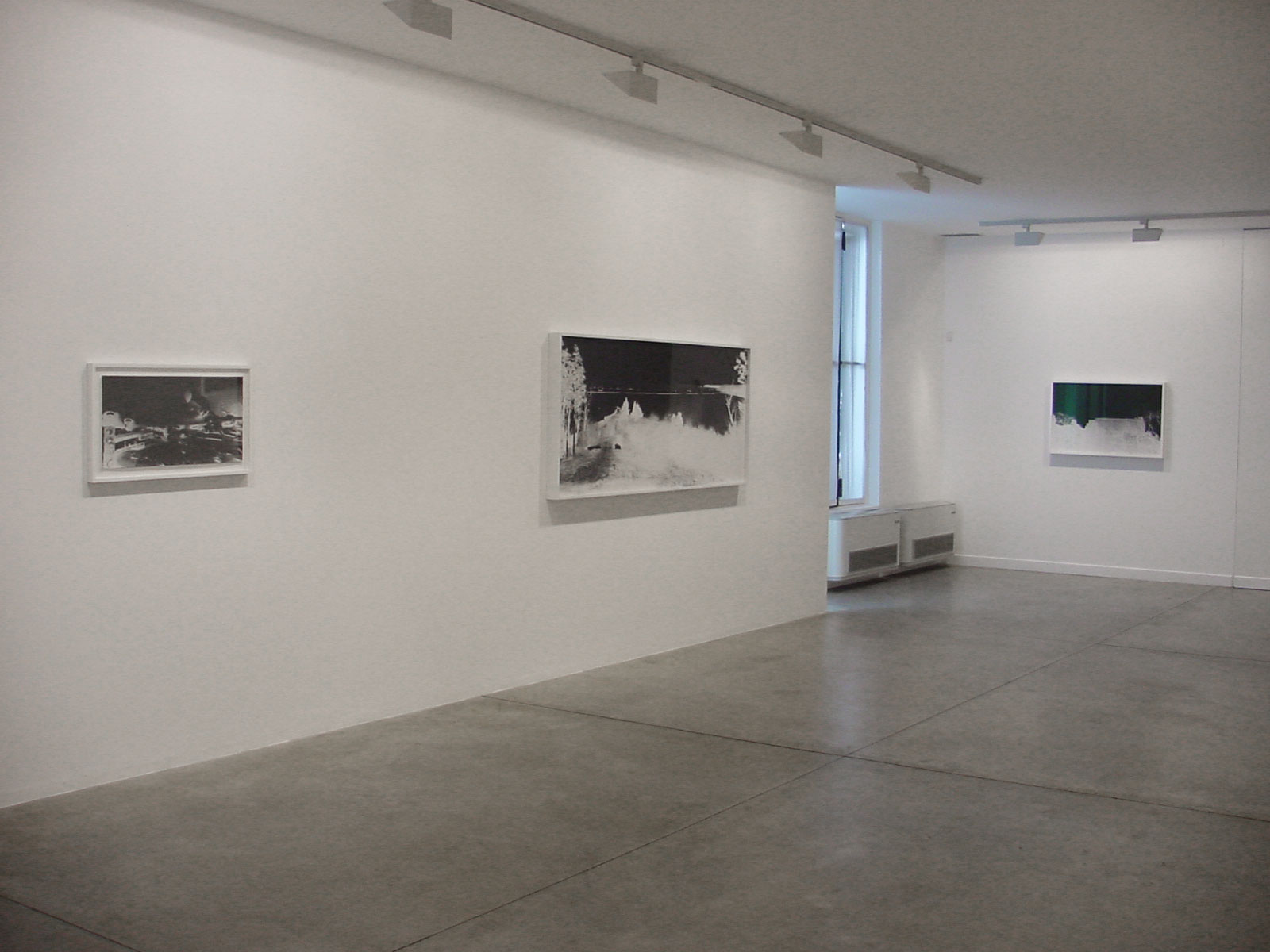 Vera Lutter - Cardi Gallery Milan 2007 - Installation views