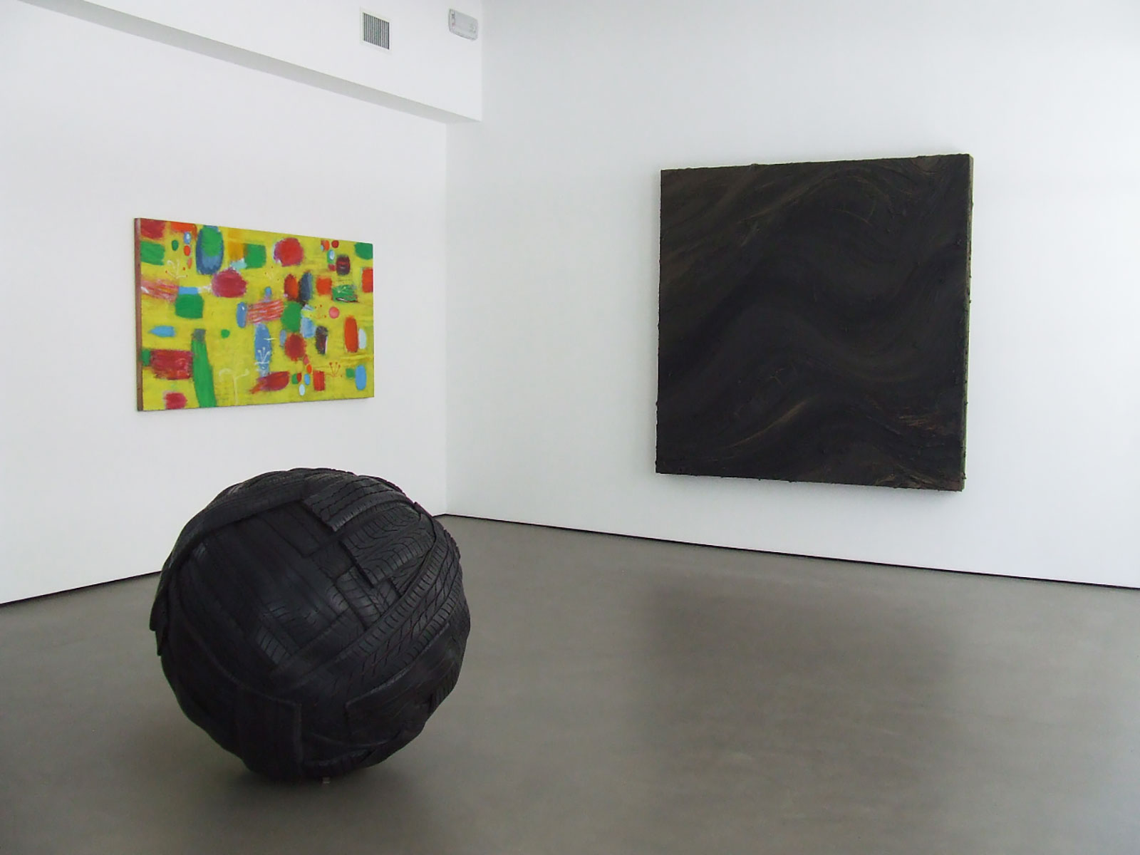 Astrazione – Figurazione - Cardi Gallery Pietrasanta 2012 - Installation views