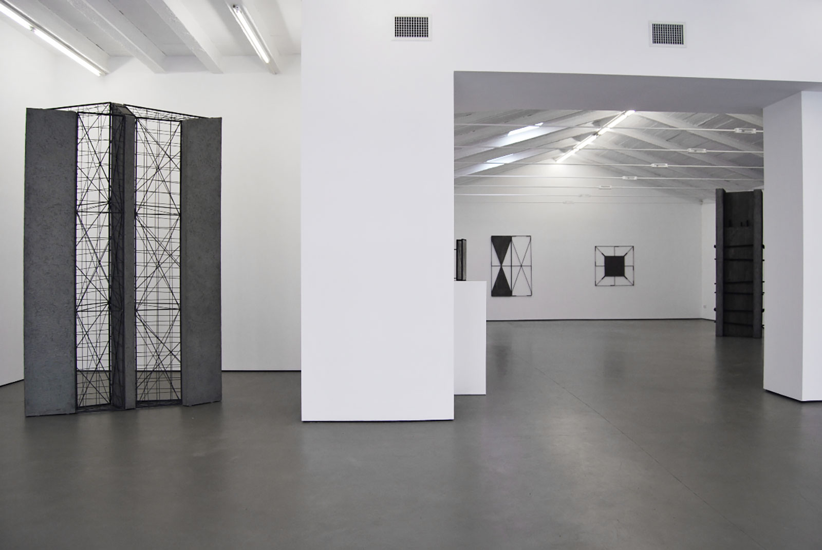 Giuseppe Uncini - Cardi Gallery Pietrasanta 2013 - Installation views