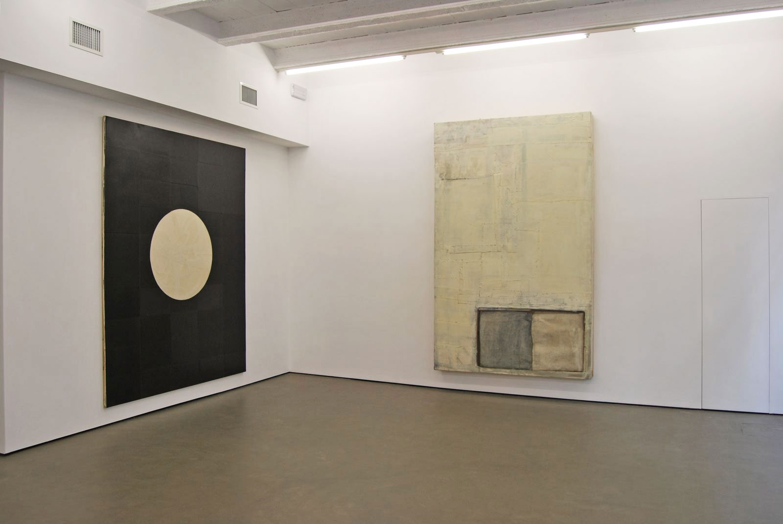 It must be abstract - Cardi Gallery Pietrasanta 2010 - Installation views