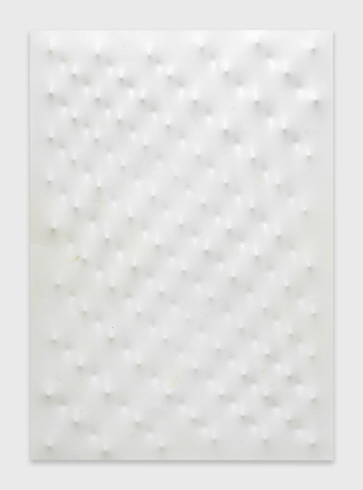 Enrico Castellani - Superficie bianca, 2006