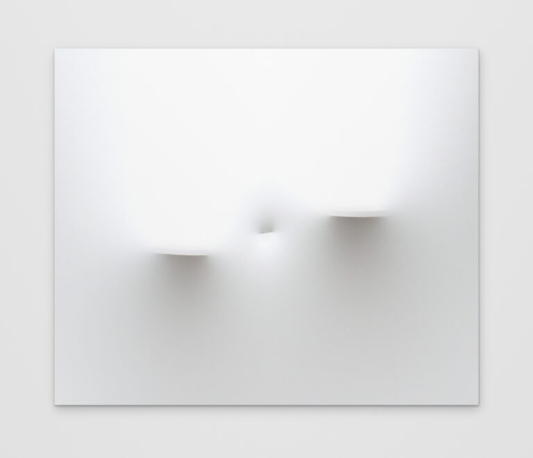 Agostino Bonalumi - Bianco, 1987