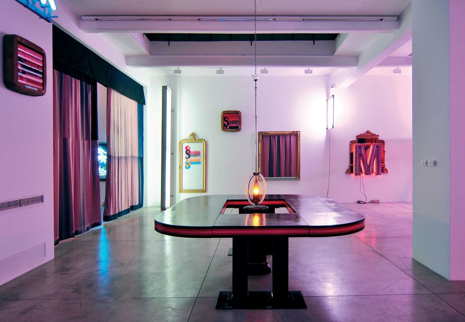 Flavio Favelli - Cardi Gallery Milan 2011 - Installation views
