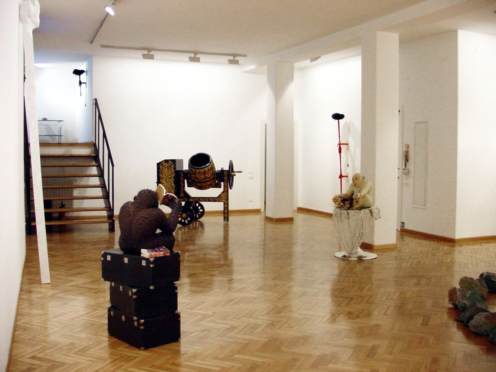 No Canvas - Cardi Gallery Milan 2003 - Installation views